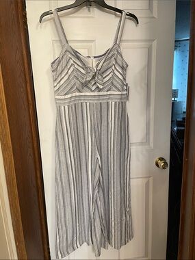 Striped Linen-Blend Jumpsuit in Light Gray and White